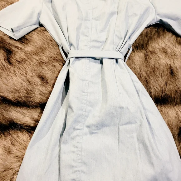 Boohoo Sky Blue Collared Dress - Picture 2 of 3